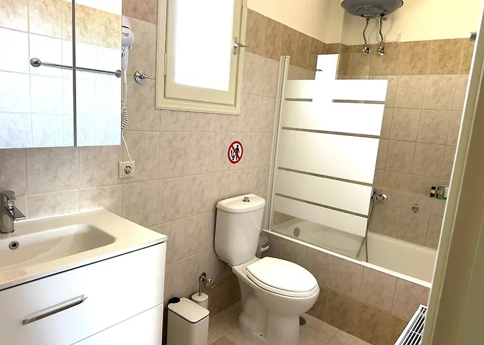 Apartamento Antonios' Yard Kanálion